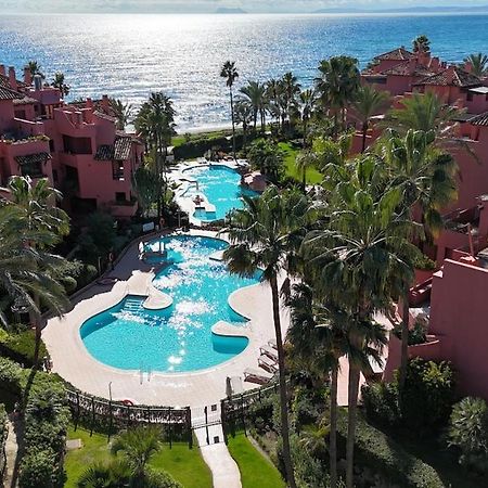 Te Huur 2 Slaapkamers Frontline Strand Complex Estepona Extérieur photo